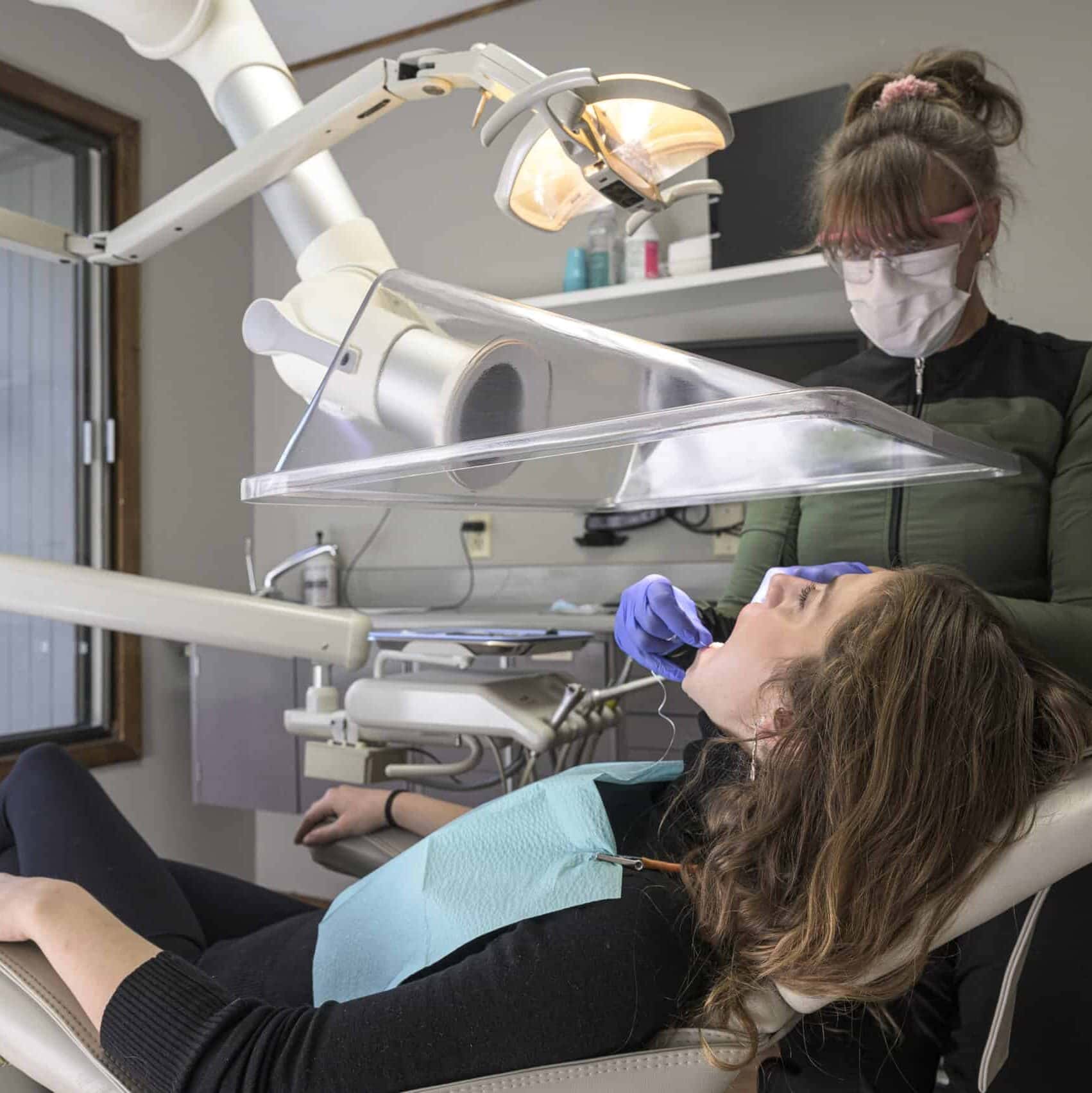 The Ventulus 300 series being used during a dental procedure viewed from the side